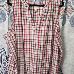 St. John's Bay Red and White Plaid Sleeveless V-Neck Tunic